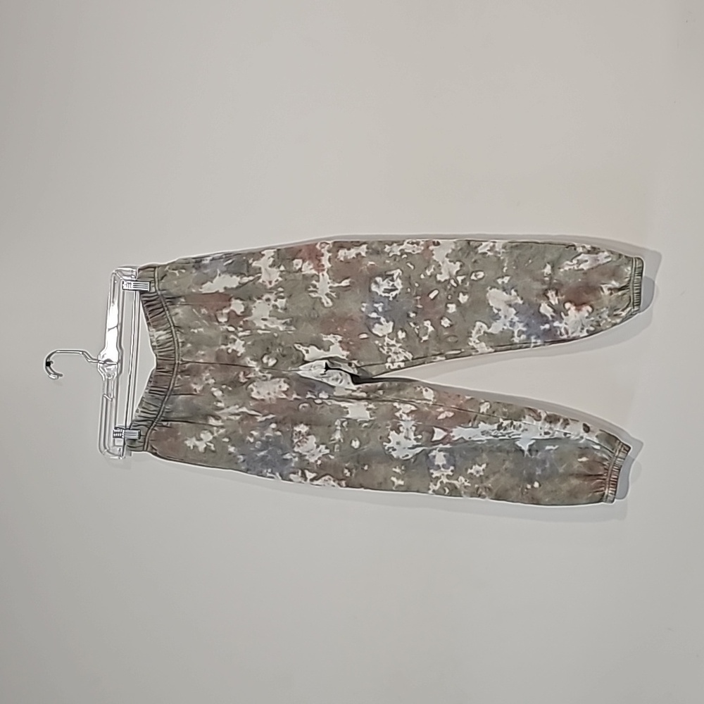 Womens Wild Fable tie dye jogger set with crop sweatshirt ( medium)